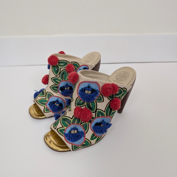 Tory Burch Multicolor Leather and Embroidered Fabric Pom Pom Open Toe Mules - Picture 9 of 11